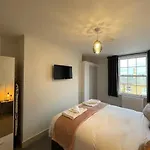 Superb 2 Bedroom Sea View Flat 公寓 斯卡伯勒