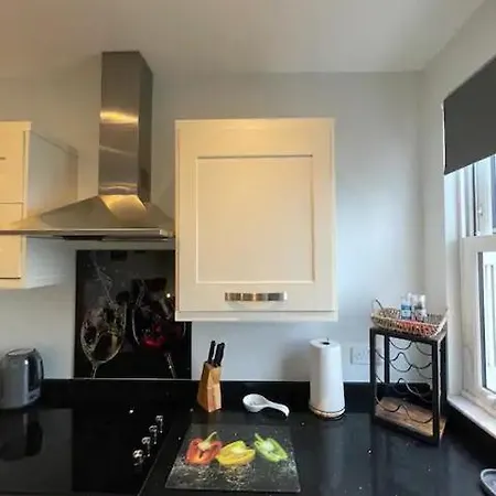 公寓 Superb 2 Bedroom Sea View Flat *