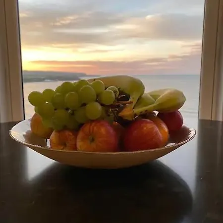 Superb 2 Bedroom Sea View Flat