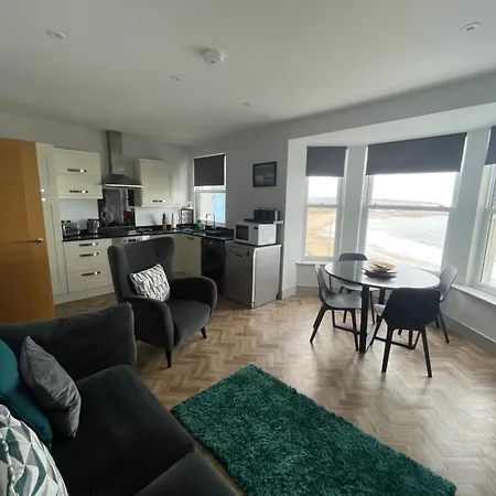 Superb 2 Bedroom Sea View Flat 公寓 斯卡伯勒